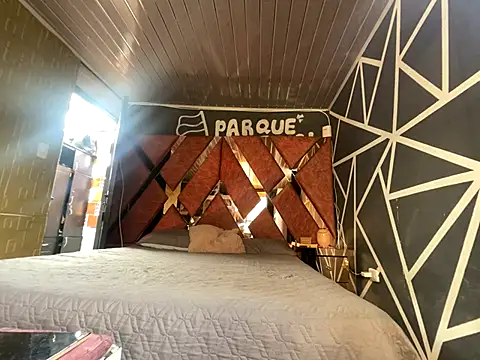 Candy sexyy online show from 24, 9, 2025