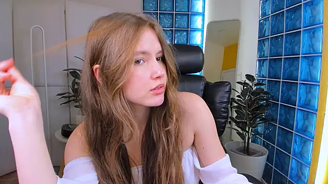 MaryannSoftt online show from 31, 1, 2025