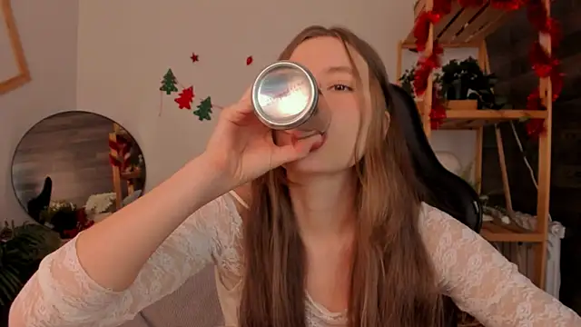 MaryannSoftt online show from 14, 12, 2025