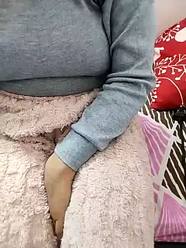 Snapshot of Diya_Chopra chatting on 31, 12, 2024 Diya Chopra online show from 31, 12, 2024