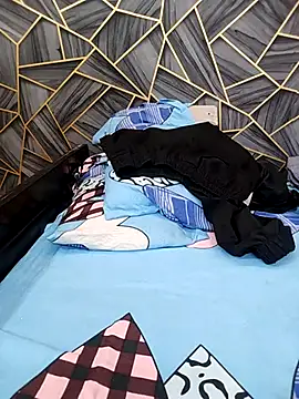 Snapshot of Diya_Chopra chatting on 16, 3, 2025 Diya Chopra online show from 16, 3, 2025