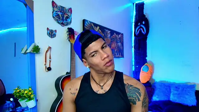 Snapshot of Damian_latinxxx chatting on 30, 1, 2025 Damian latinxxx online show from 30, 1, 2025