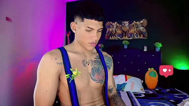 Snapshot of Damian_latinxxx chatting on 26, 2, 2025 Damian latinxxx online show from 26, 2, 2025