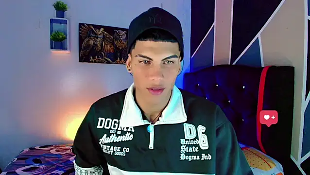 Snapshot of Damian_latinxxx chatting on 15, 3, 2025 Damian latinxxx online show from 15, 3, 2025