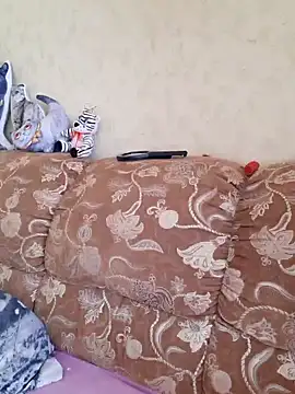 IsabellaBoni online show from 25, 2, 2025