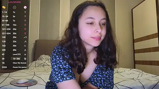 Snapshot of Agatha_Sade chatting on 11, 3, 2025 Agatha Sade online show from 11, 3, 2025