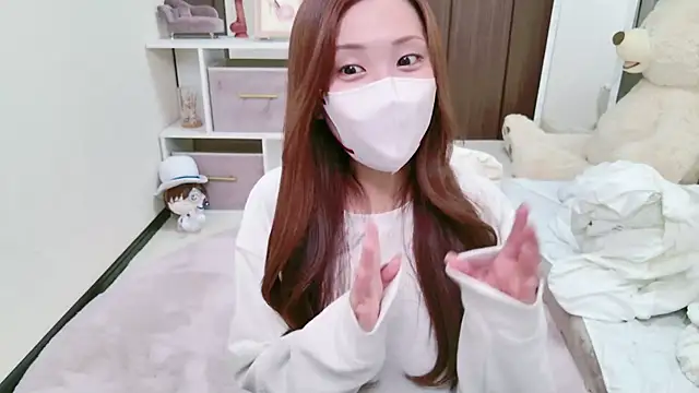 Snapshot of -SHINON- chatting on 6, 12, 2024 -SHINON- online show from 6, 12, 2024