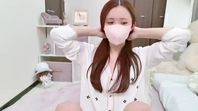 Snapshot of -SHINON- chatting on 8, 12, 2024 -SHINON- online show from 8, 12, 2024