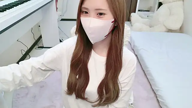 Snapshot of -SHINON- chatting on 14, 1, 2025 -SHINON- online show from 14, 1, 2025