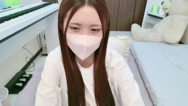 Snapshot of -SHINON- chatting on 9, 2, 2025 -SHINON- online show from 9, 2, 2025