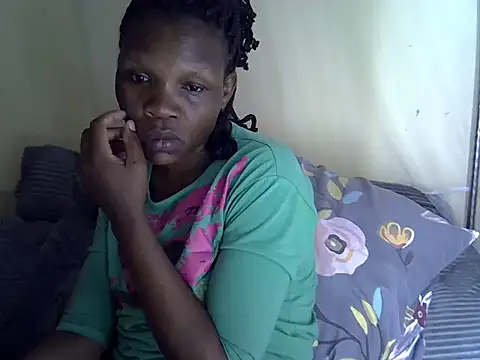 Snapshot of Sweet_serah chatting on 25, 9, 2025 Sweet serah online show from 25, 9, 2025