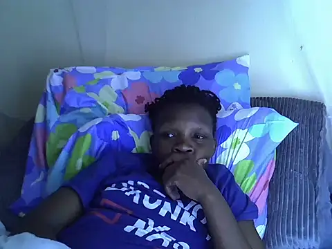 Snapshot of Sweet_serah chatting on 5, 10, 2025 Sweet serah online show from 5, 10, 2025
