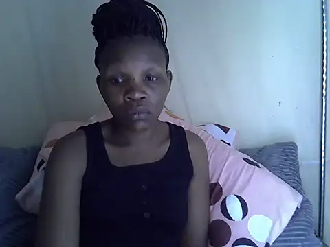 Snapshot of Sweet_serah chatting on 12, 10, 2025 Sweet serah online show from 12, 10, 2025