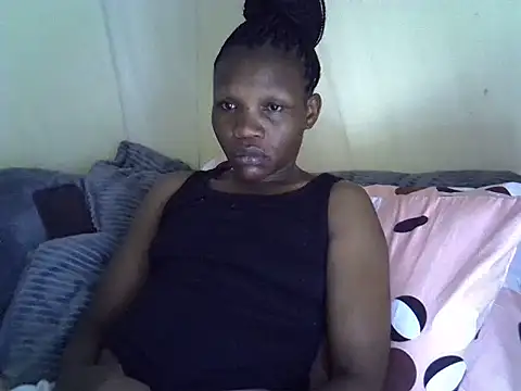 Snapshot of Sweet_serah chatting on 12, 10, 2025 Sweet serah online show from 12, 10, 2025