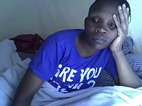 Snapshot of Sweet_serah chatting on 19, 10, 2025 Sweet serah online show from 19, 10, 2025