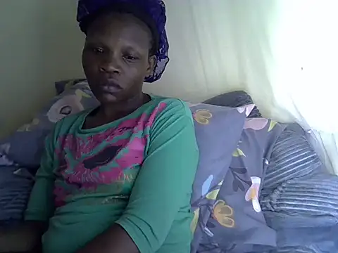 Snapshot of Sweet_serah chatting on 25, 10, 2025 Sweet serah online show from 25, 10, 2025