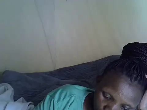 Snapshot of Sweet_serah chatting on 27, 10, 2025 Sweet serah online show from 27, 10, 2025