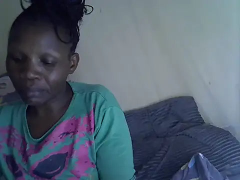 Snapshot of Sweet_serah chatting on 28, 10, 2025 Sweet serah online show from 28, 10, 2025