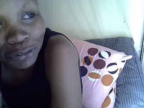 Snapshot of Sweet_serah chatting on 29, 11, 2025 Sweet serah online show from 29, 11, 2025