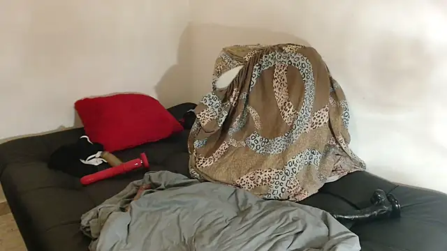 Snapshot of Cataleyaloca chatting on 4, 3, 2025 Cataleyaloca online show from 4, 3, 2025