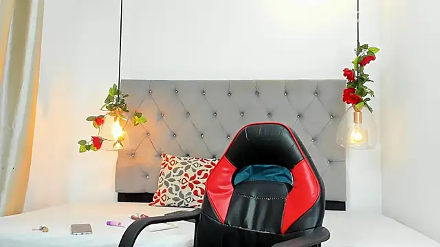 Snapshot of Santy_carrington chatting on 24, 12, 2024 Santy carrington online show from 24, 12, 2024