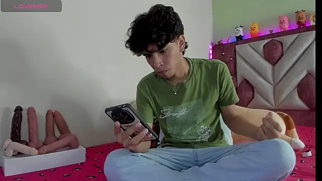 Snapshot of Santy_carrington chatting on 22, 11, 2025 Santy carrington online show from 22, 11, 2025