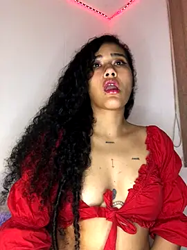 Snapshot of jaderossxx chatting on 8, 12, 2024 jaderossxx online show from 8, 12, 2024