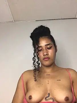 Snapshot of jaderossxx chatting on 15, 3, 2025 jaderossxx online show from 15, 3, 2025