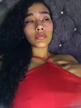 Snapshot of jaderossxx chatting on 21, 11, 2025 jaderossxx online show from 21, 11, 2025