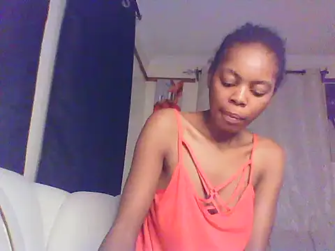 Snapshot of sweetanabella4 chatting on 19, 6, 2026 sweetanabella4 online show from 19, 6, 2026