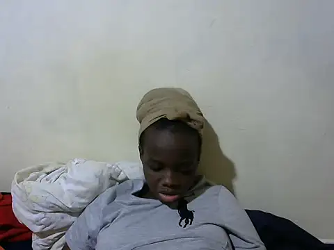 Snapshot of Thicky_kyla chatting on 3, 3, 2026 Thicky kyla online show from 3, 3, 2026