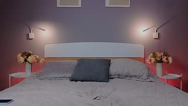 Adelheidd online show from 5, 2, 2025