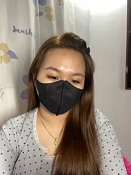 Snapshot of Odette68 chatting on 19, 12, 2024 Odette68 online show from 19, 12, 2024