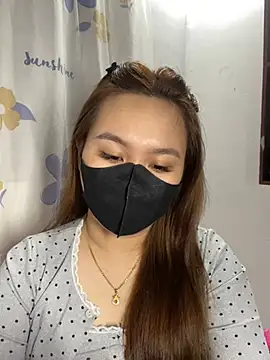 Snapshot of Odette68 chatting on 19, 12, 2024 Odette68 online show from 19, 12, 2024