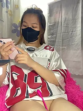 Snapshot of Odette68 chatting on 17, 3, 2025 Odette68 online show from 17, 3, 2025