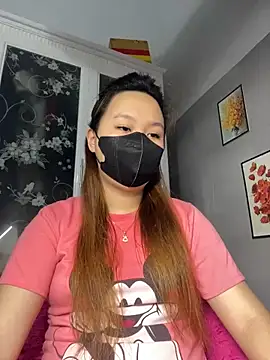 Snapshot of Odette68 chatting on 22, 9, 2025 Odette68 online show from 22, 9, 2025