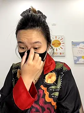 Snapshot of Odette68 chatting on 20, 10, 2025 Odette68 online show from 20, 10, 2025