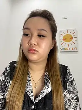 Snapshot of Odette68 chatting on 2, 12, 2025 Odette68 online show from 2, 12, 2025