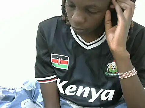 Snapshot of Slim_momma chatting on 8, 9, 2025 Slim momma online show from 8, 9, 2025