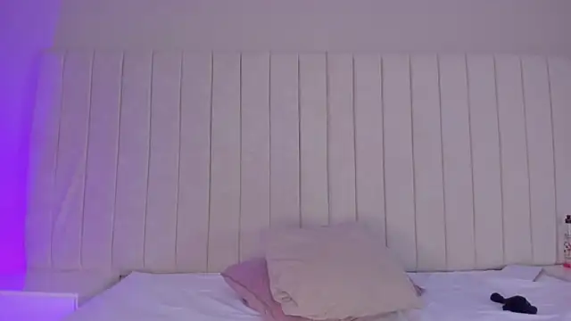 Snapshot of Littleolivia_ chatting on 3, 2, 2025 Littleolivia online show from 3, 2, 2025
