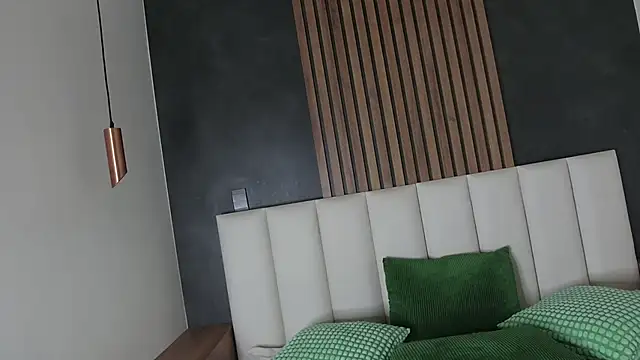 Snapshot of AmbarHills_1 chatting on 20, 11, 2025 AmbarHills 1 online show from 20, 11, 2025