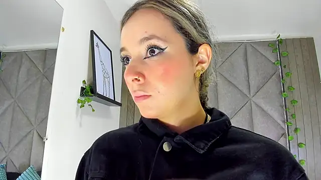 AmbarHills 1 online show from 7, 2, 2026