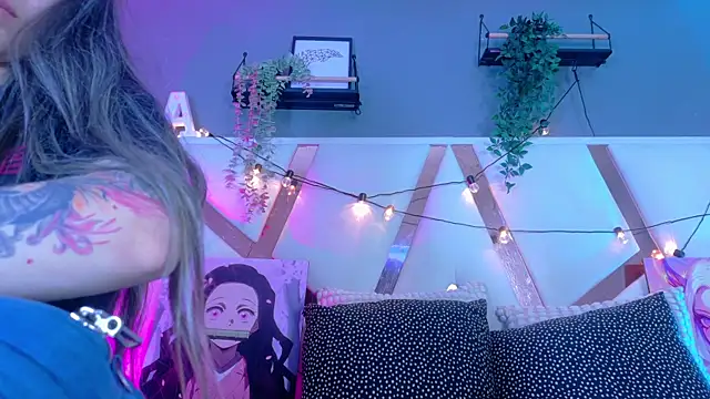 AmbarHills 1 online show from 20, 3, 2026