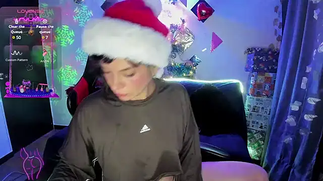 Snapshot of cocochanell6666 chatting on 25, 12, 2024 cocochanell6666 online show from 25, 12, 2024