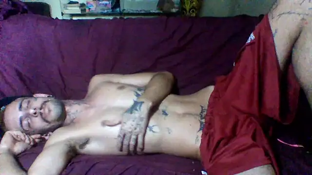 Snapshot of sellvageria chatting on 13, 12, 2025 sellvageria online show from 13, 12, 2025