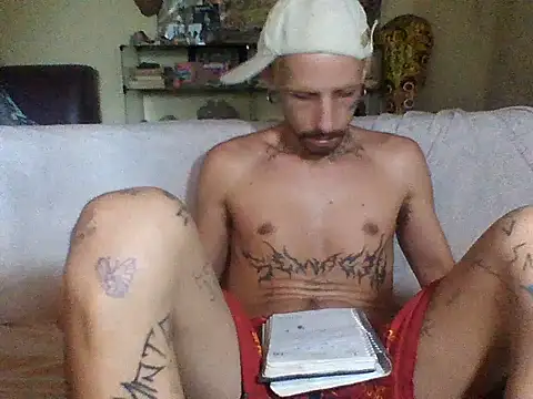 Snapshot of sellvageria chatting on 17, 12, 2025 sellvageria online show from 17, 12, 2025