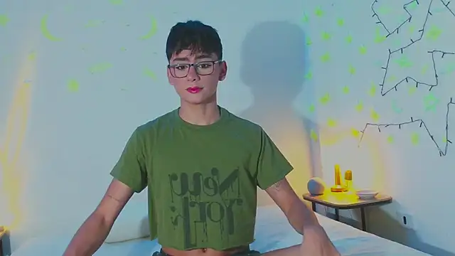 arnold laurent  online show from 7, 2, 2025