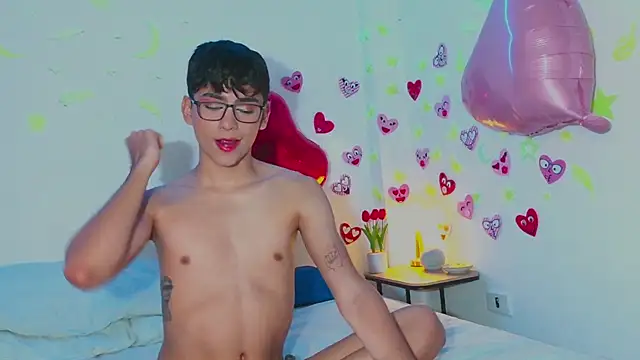 arnold laurent  online show from 14, 2, 2025