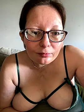 Ailsa Bliss online show from 13, 9, 2025