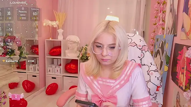 Snapshot of Coconut_Mia chatting on 9, 2, 2025 Coconut Mia online show from 9, 2, 2025